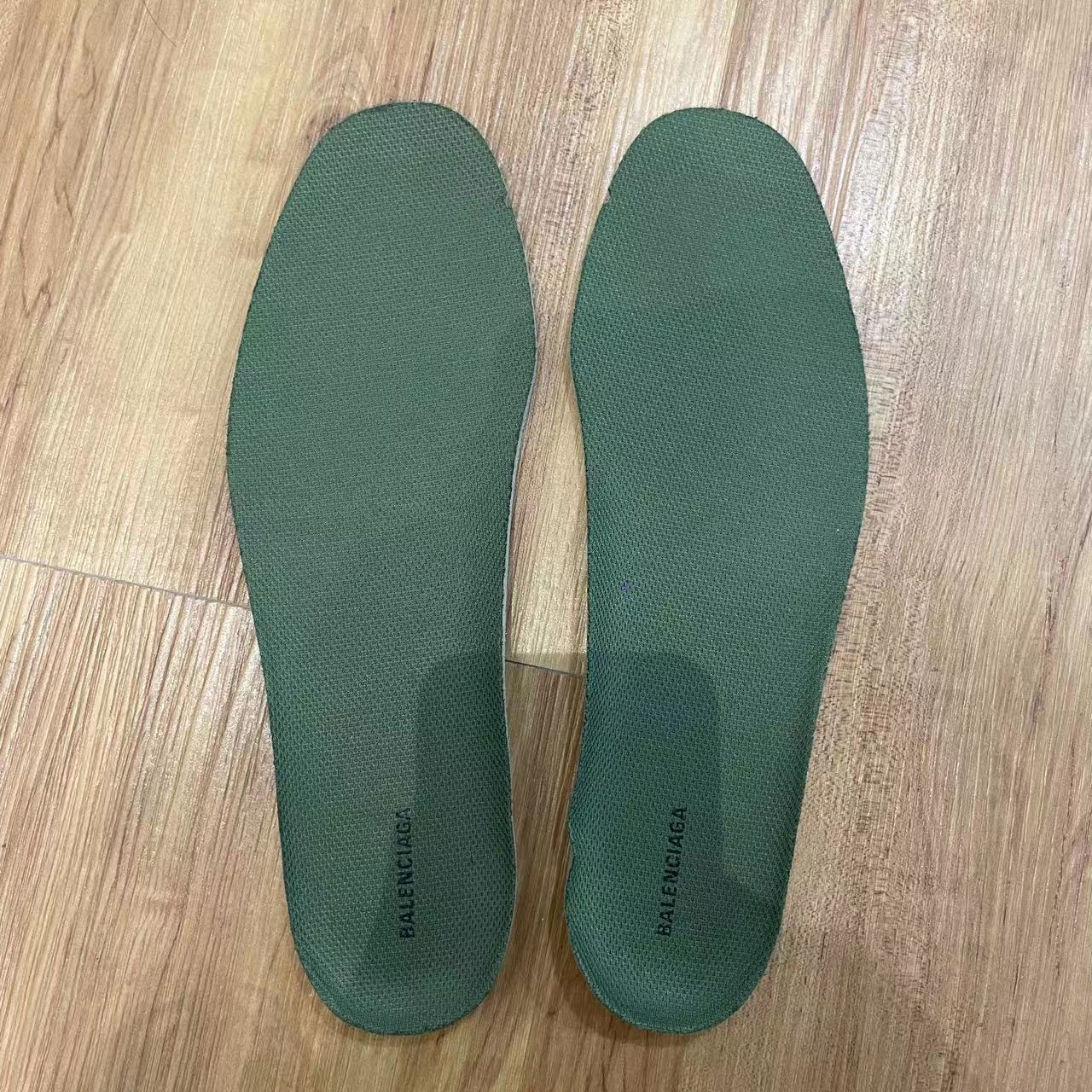 BALENCIAGA - Image 2
