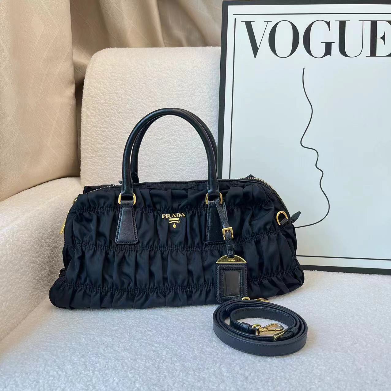 #A610 PRADA