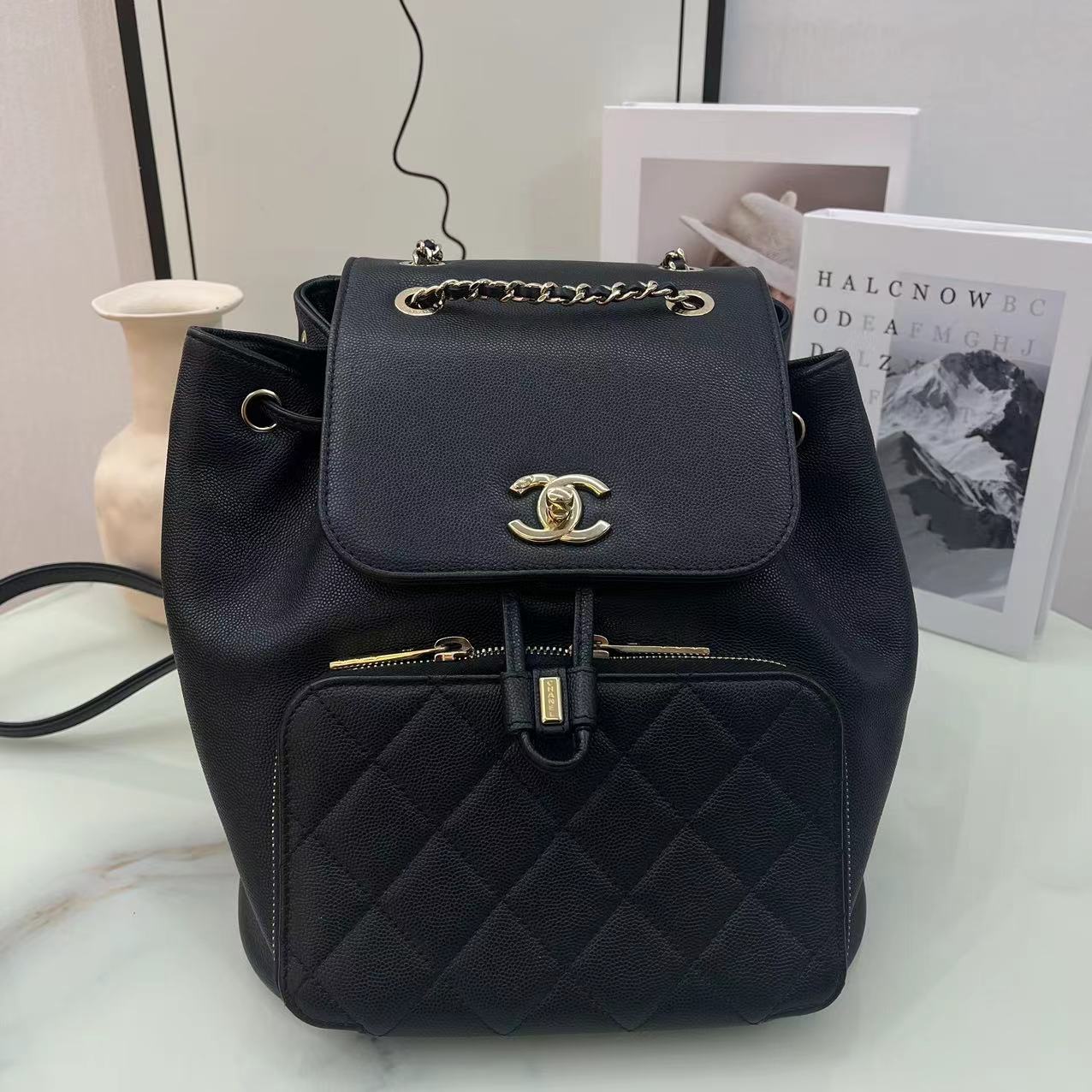 #A711 CHANEL