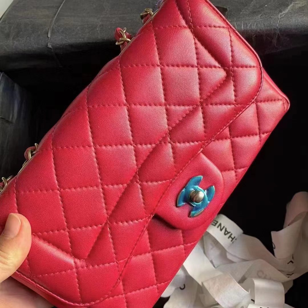 #A735 CHANEL