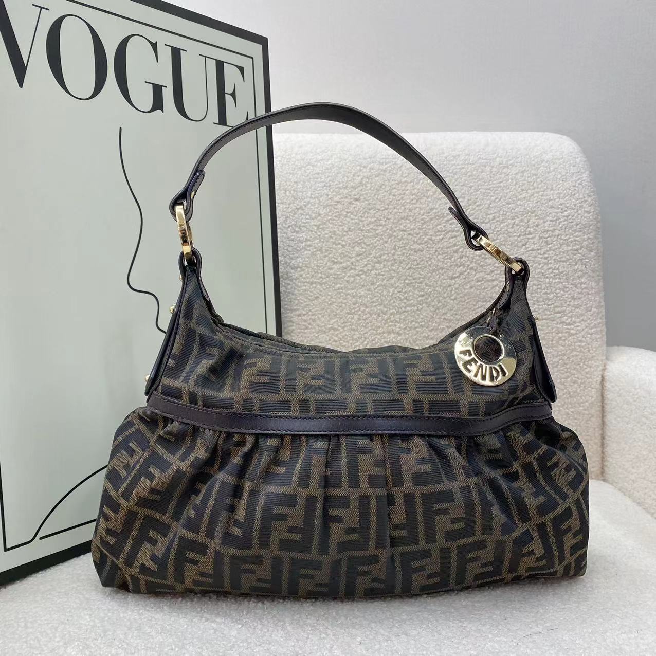 #A772 FENDI