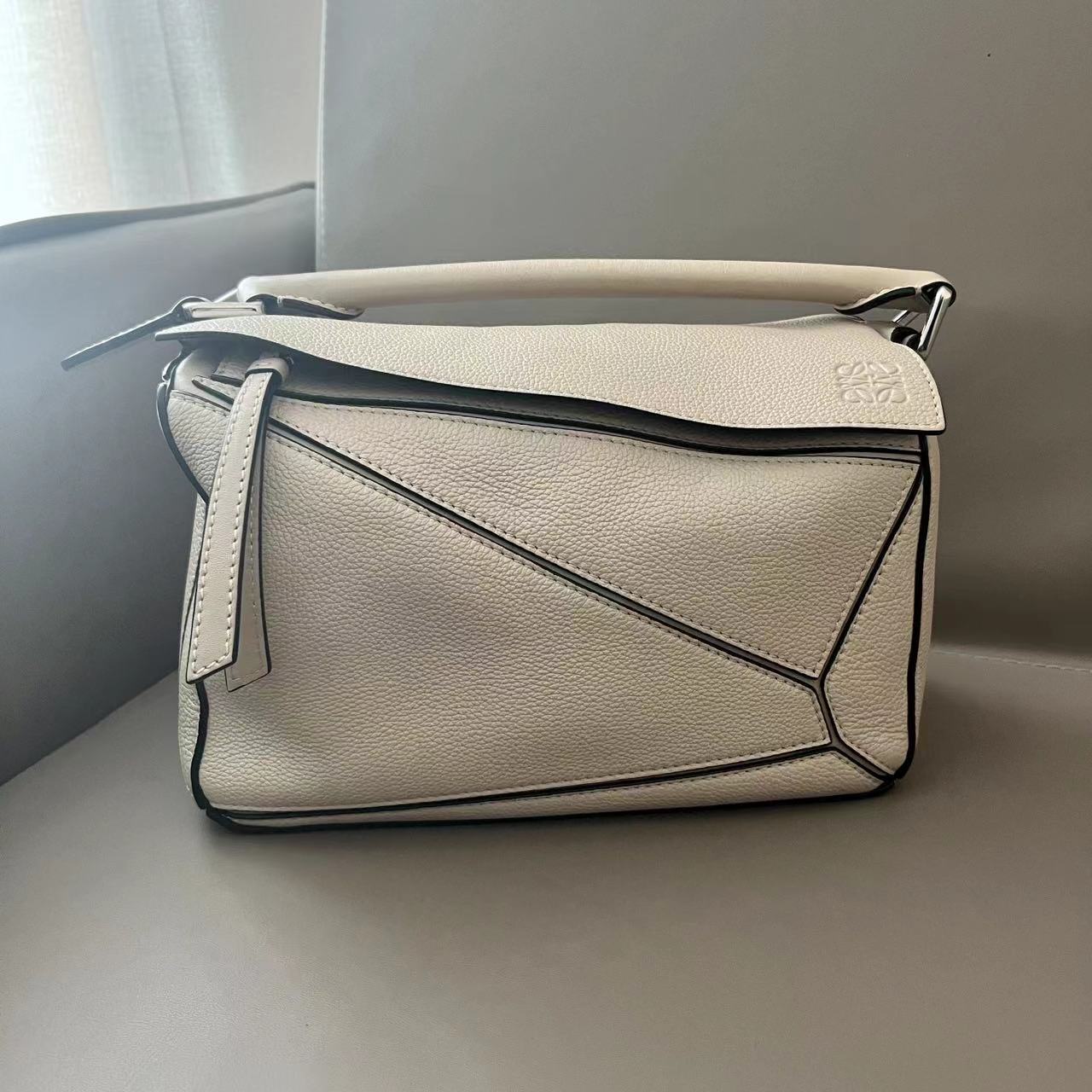 #A896 LOEWE