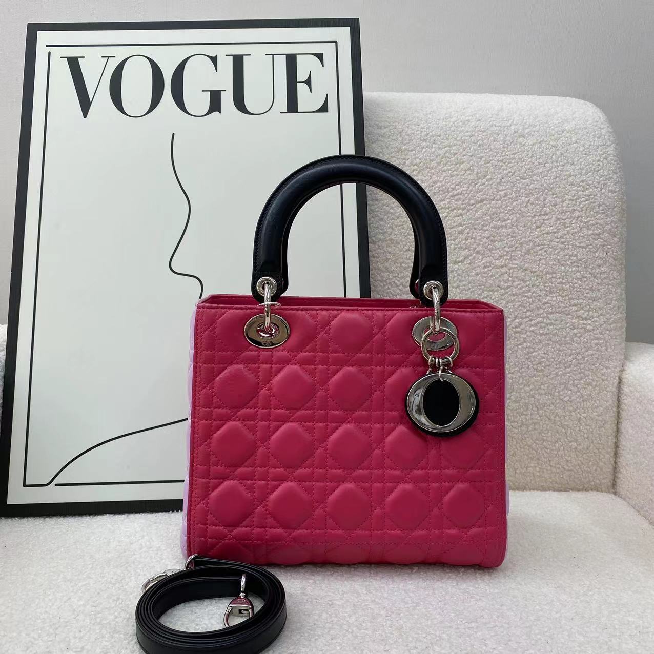 #A987 DIOR