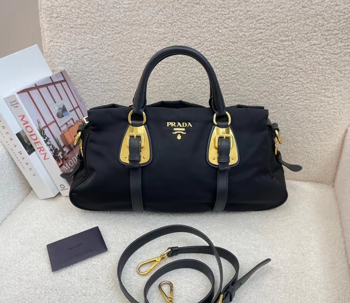 #A989 PRADA
