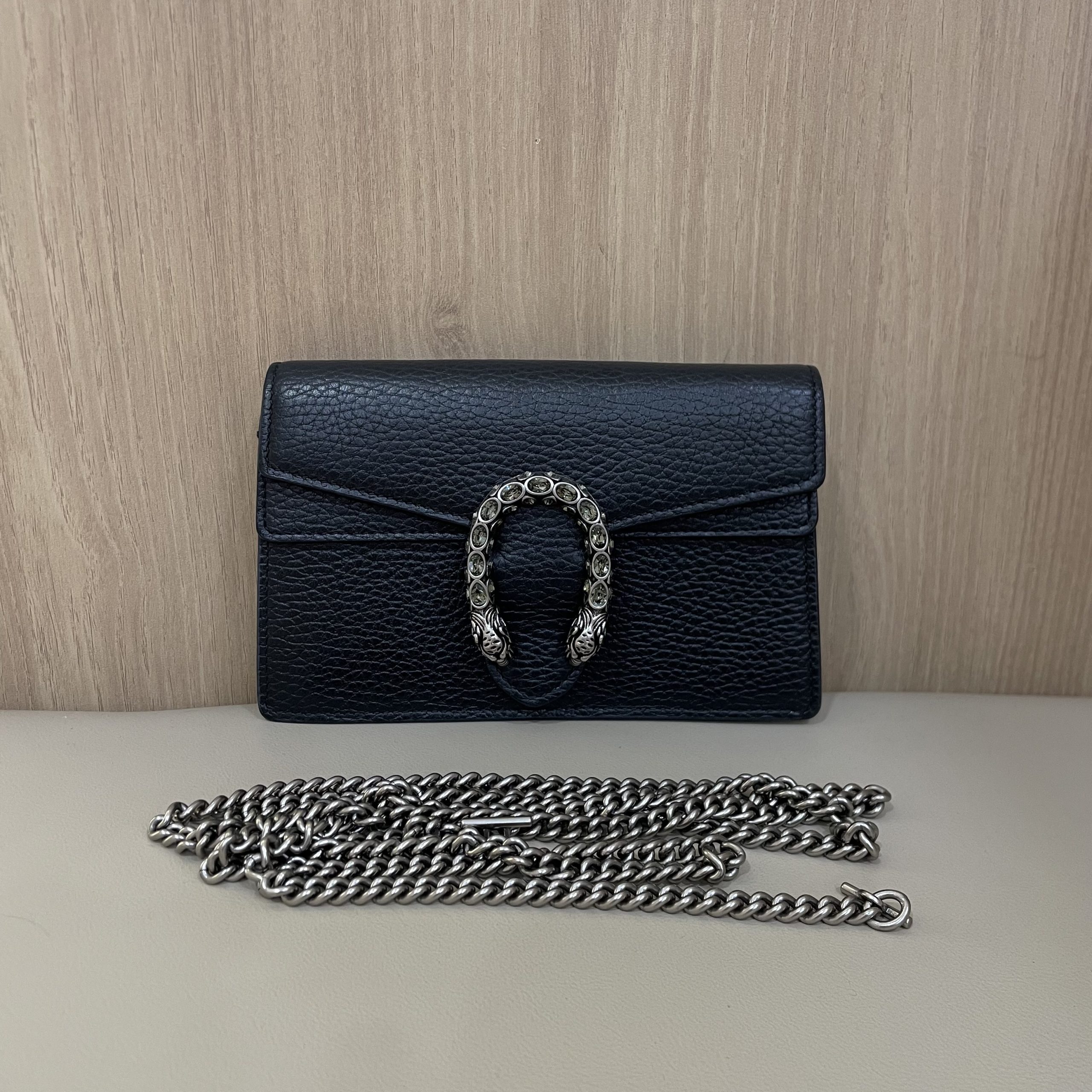 #A1027 GUCCI