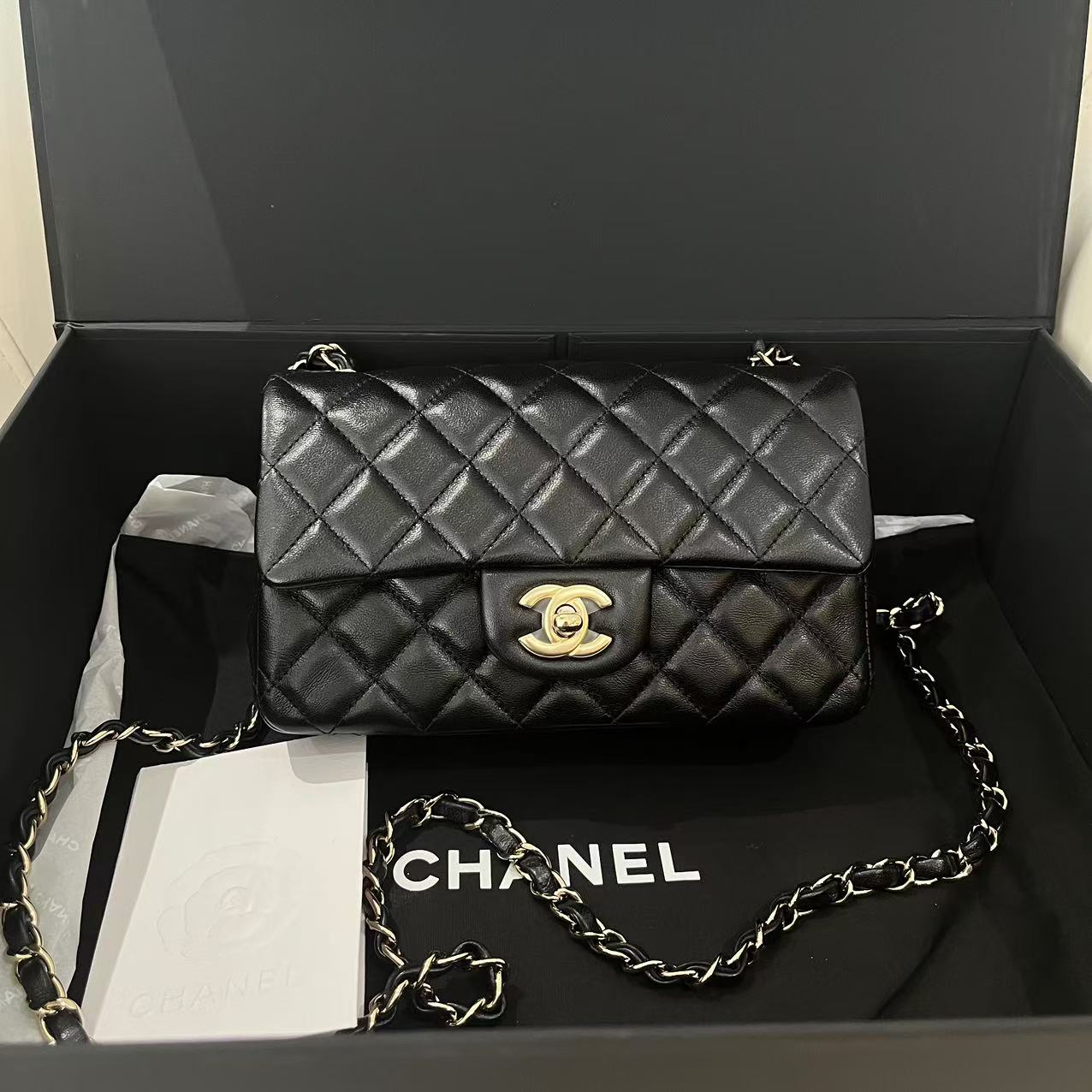 #A1235 CHANEL