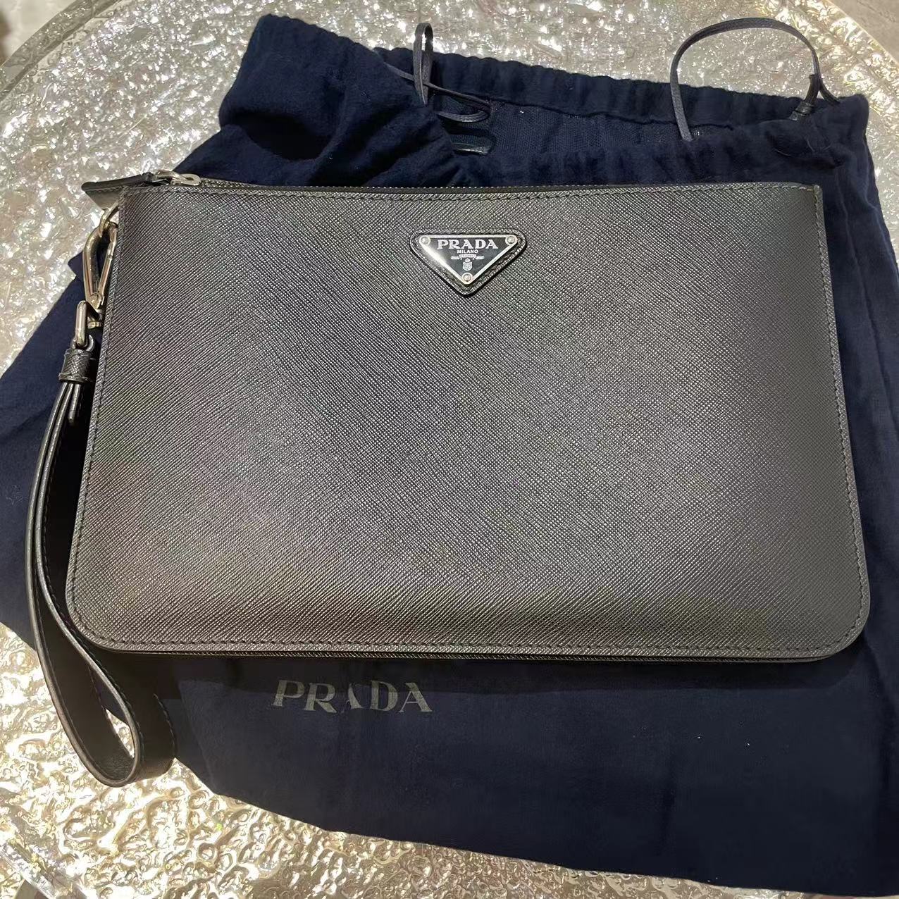 #B01195 PRADA