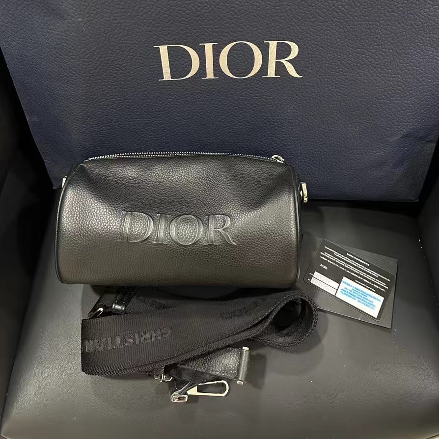 #B01200 DIOR