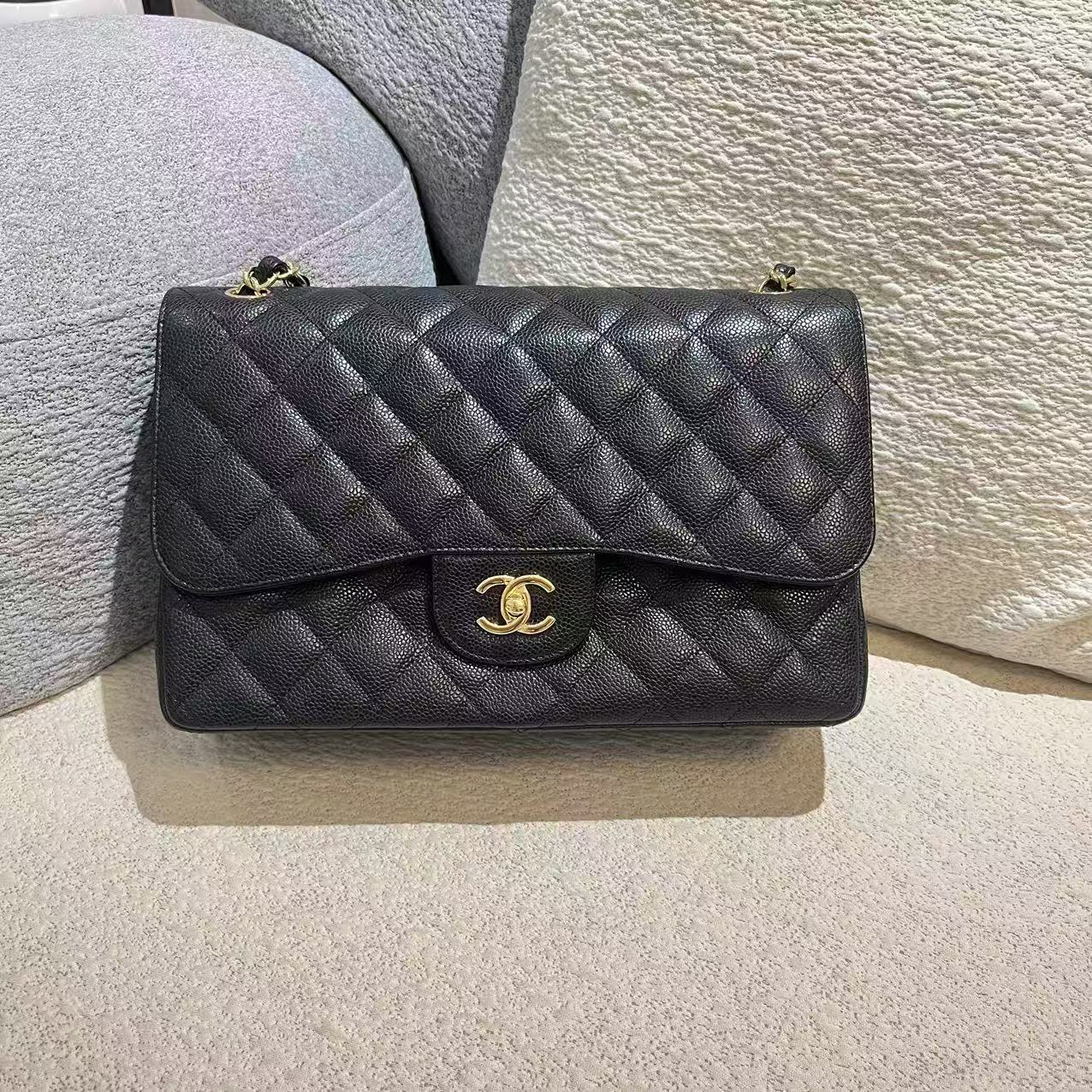#A1380 CHANEL