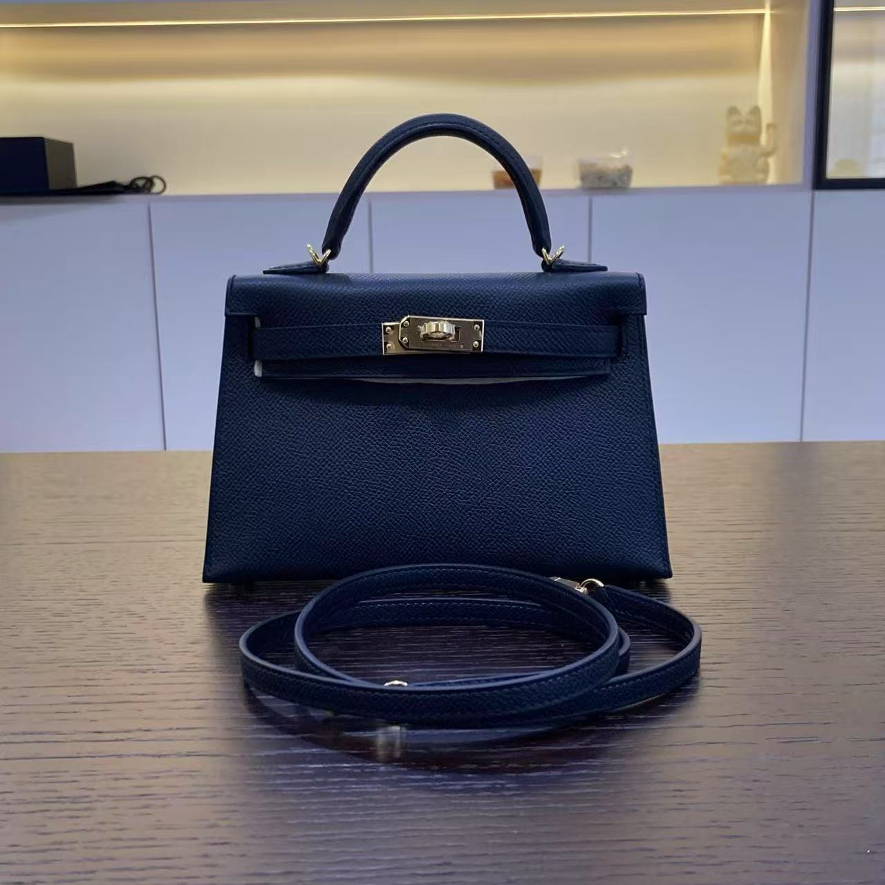 #B01479 HERMES