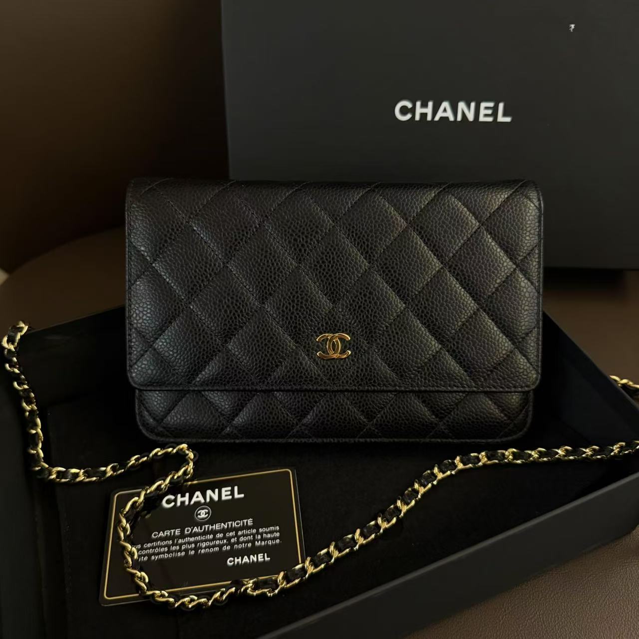 #A1749 CHANEL