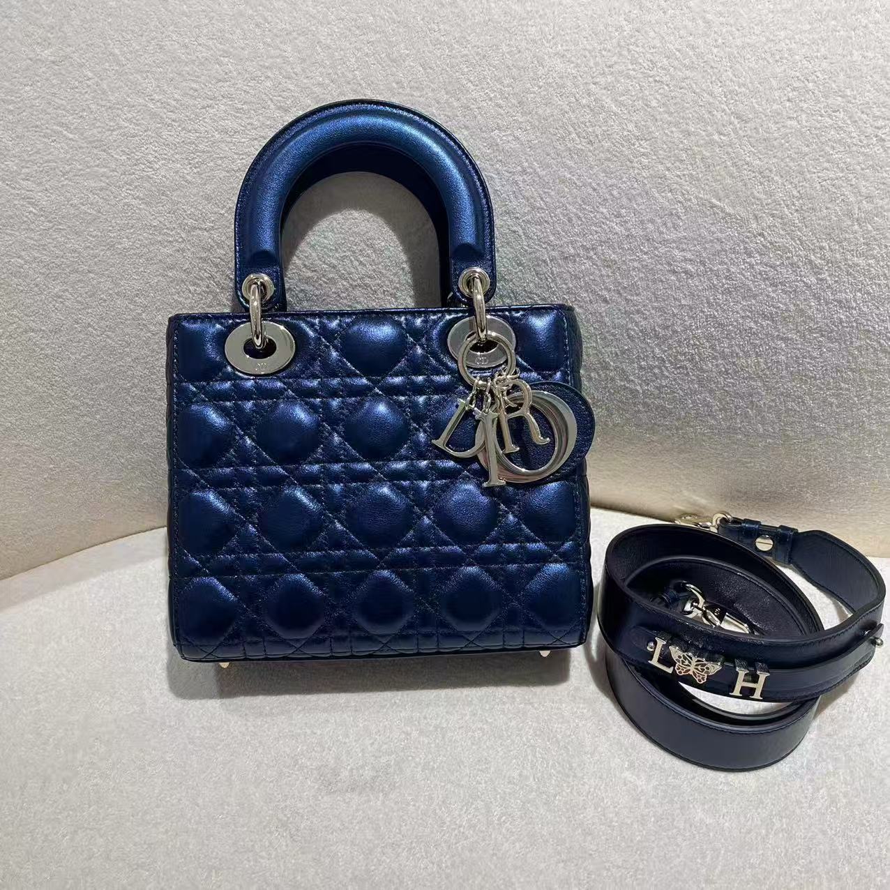 #A1790 DIOR