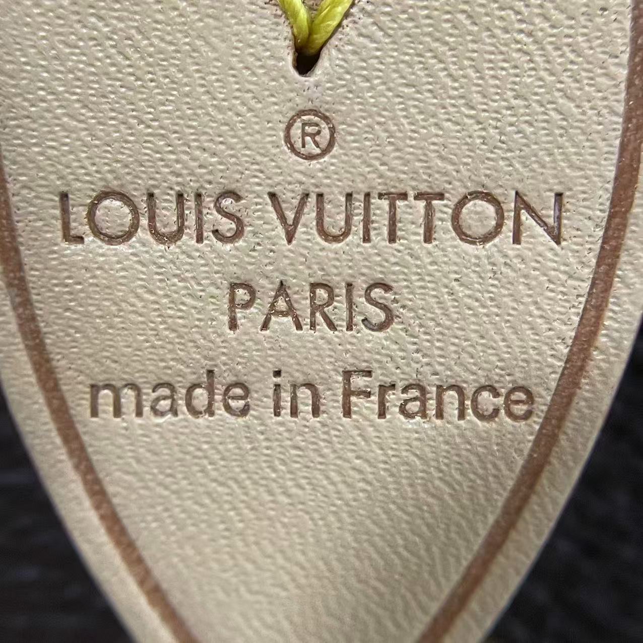 LOUIS VUITTON - Image 3