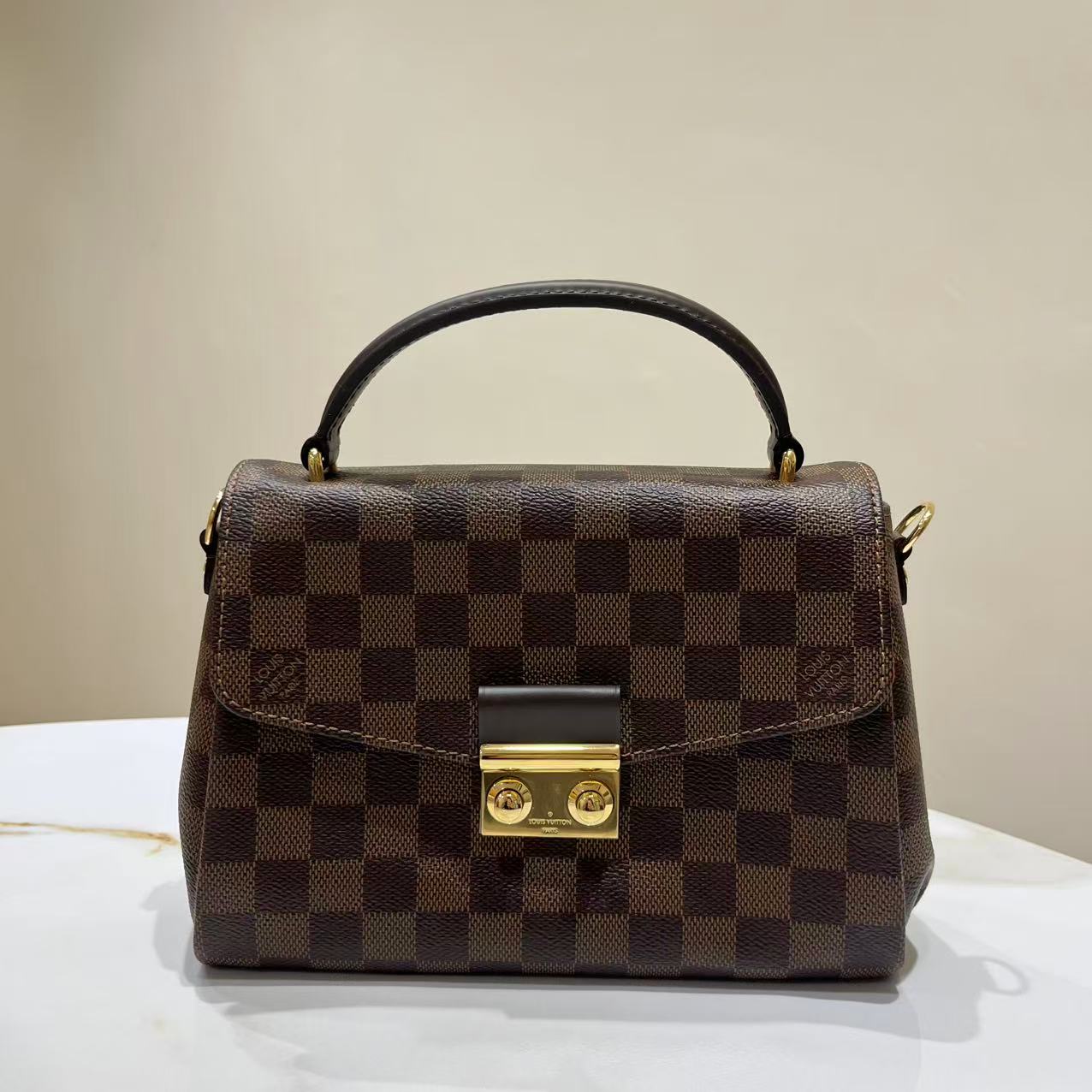 #A1856 LOUIS VUITTON