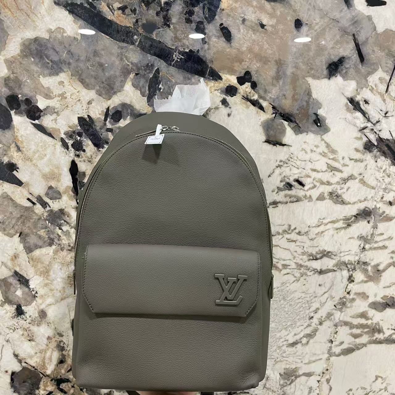 #A1918 LOUIS VUITTON